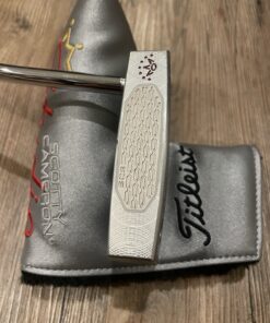 Scotty Cameron Titleist Studio Style Fastback putter.